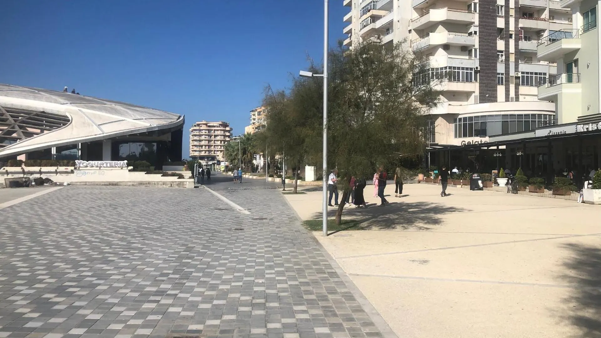 Vollga Four Seasons Apartment دراس